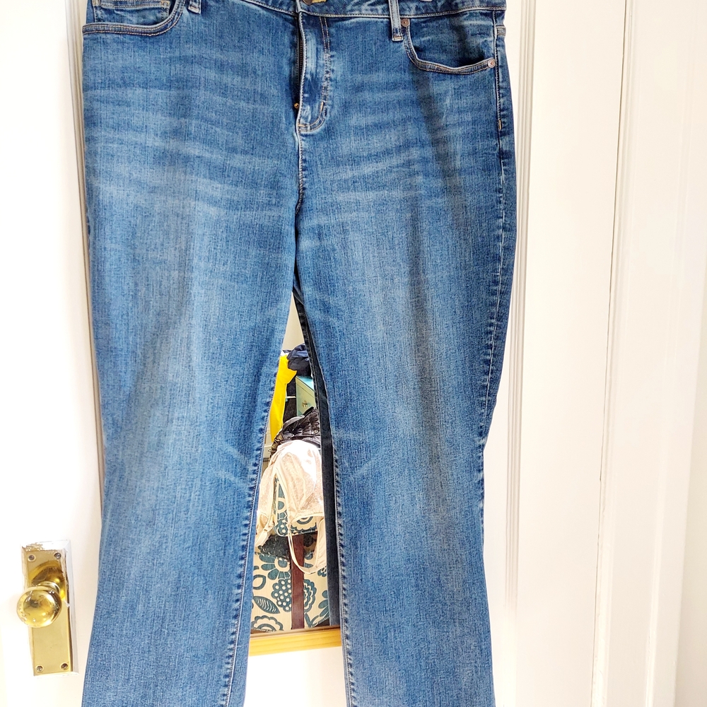 Straight Leg Women's Jeans